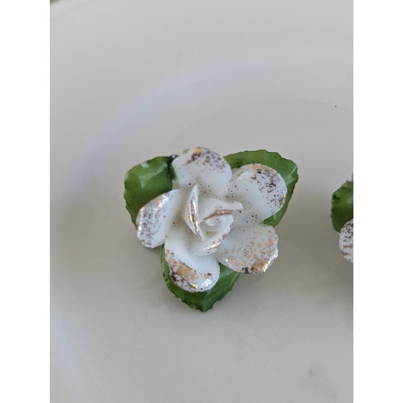 Vintage Porcelain Flower Clip-On Earrings - Picture 6 of 9